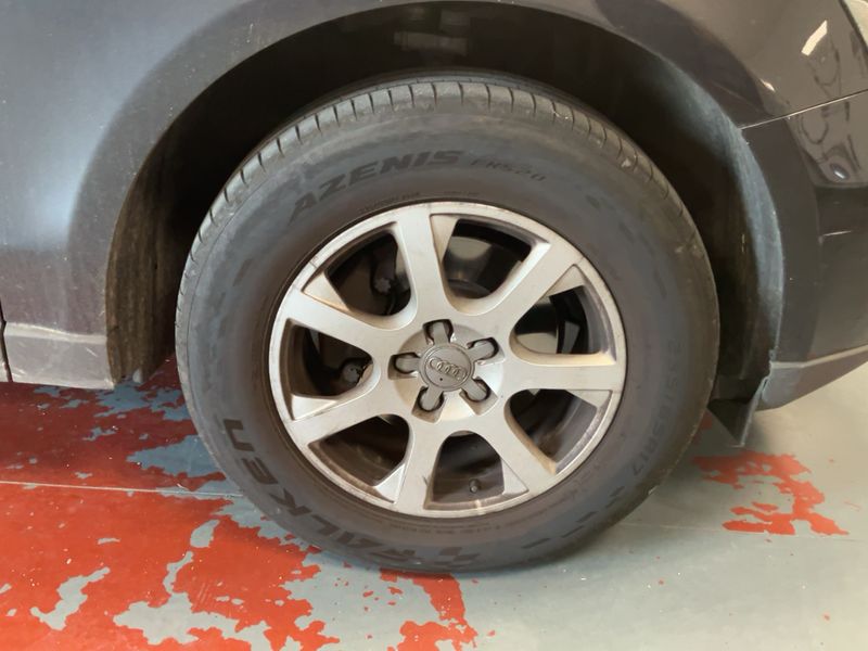 Audi Q5 2.0 TDI quattro 2012 – снимка 11