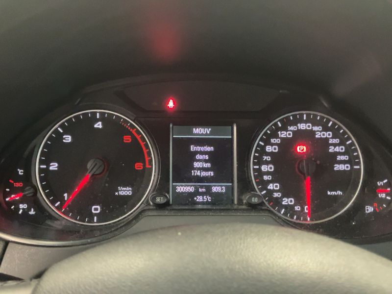 Audi Q5 2.0 TDI quattro 2012 – снимка 18