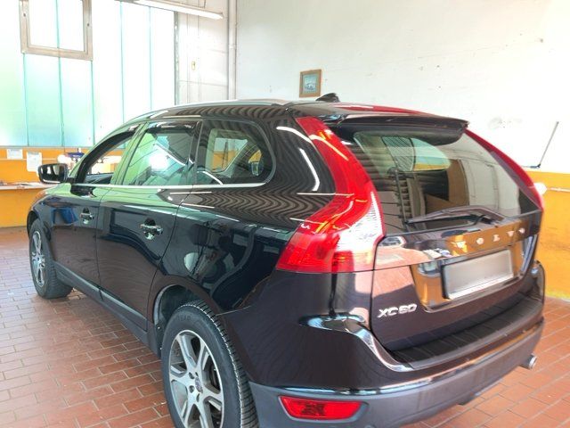 Volvo XC60 2.4 D5 Summum AWD 2011 – снимка 6