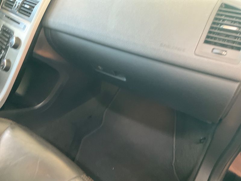 Volvo XC60 2.4 D5 Summum AWD 2011 – снимка 24