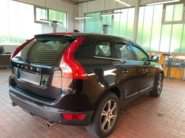 Volvo XC60 2.4 D5 Summum AWD 2011 – снимка 8