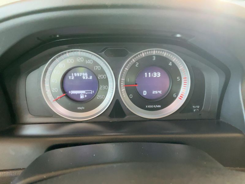 Volvo XC60 2.4 D5 Summum AWD 2011 – снимка 18
