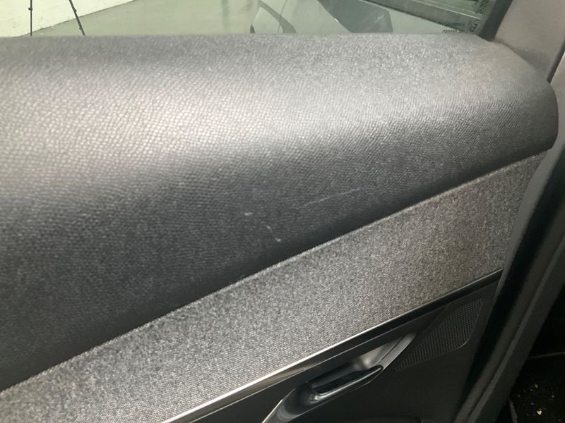 Peugeot 3008 1.2 PureTech Allure 2016 – снимка 26