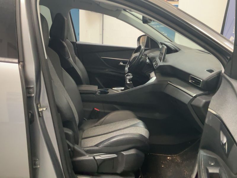 Peugeot 3008 1.2 PureTech Allure 2016 – снимка 16