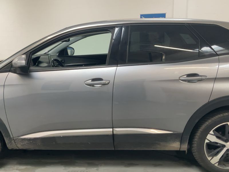 Peugeot 3008 1.2 PureTech Allure 2016 – снимка 4