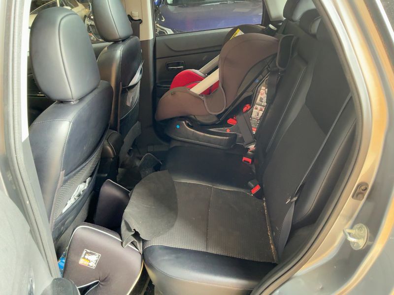 Peugeot 4008 1.6 HDi 2014 – снимка 14