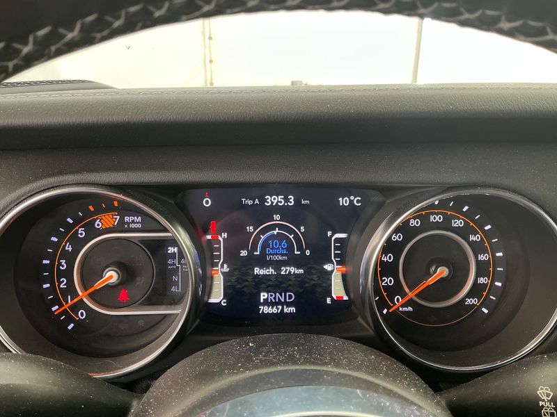Jeep Wrangler Unlimited 2.0 TGDi Sahara 2019 – снимка 19