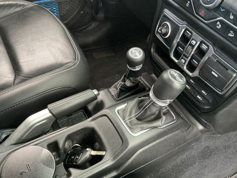 Jeep Wrangler Unlimited 2.0 TGDi Sahara 2019 – снимка 26