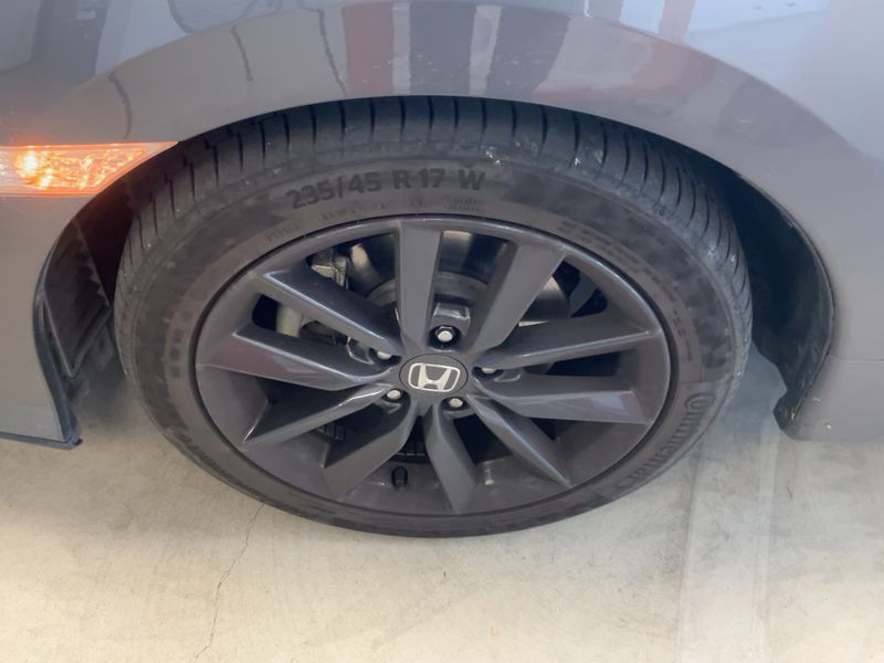 Honda Civic 1.6 DTEC Elegance 2020 – снимка 16
