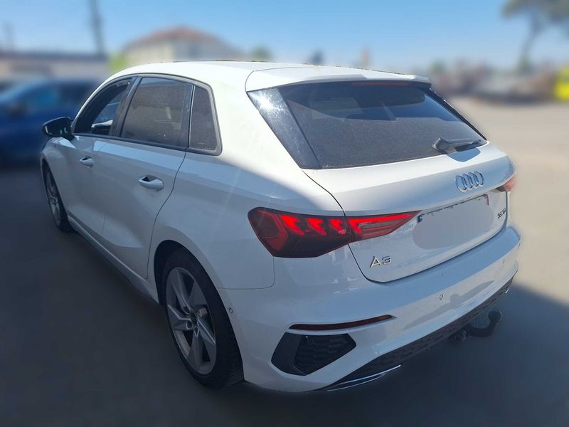 Audi A3 Sportback 35 TDI S line 2022 – снимка 3