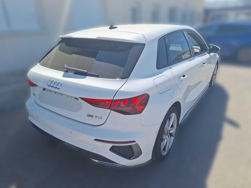 Audi A3 Sportback 35 TDI S line 2022 – снимка 5