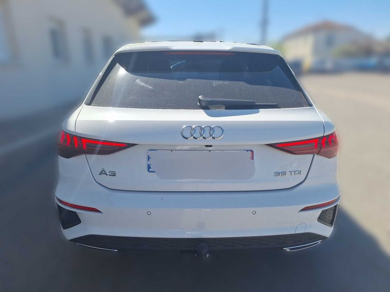 Audi A3 Sportback 35 TDI S line 2022 – снимка 4