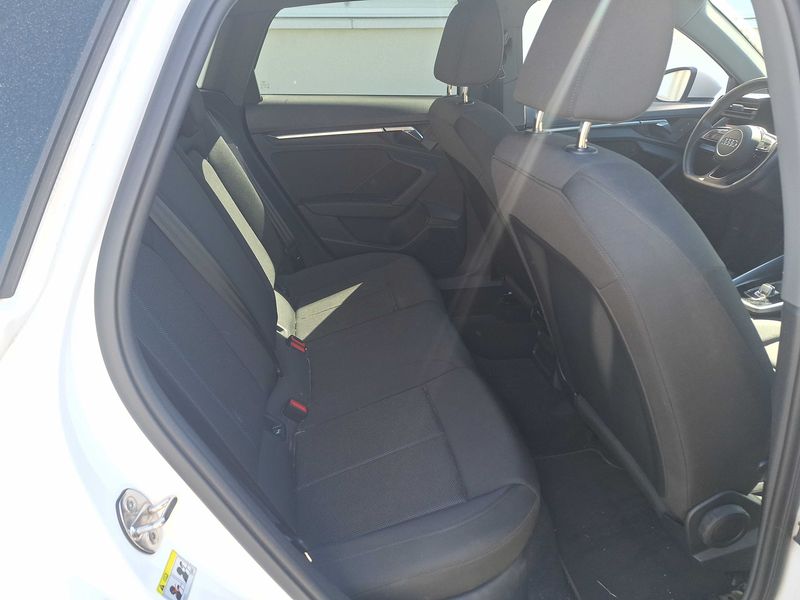 Audi A3 Sportback 35 TDI S line 2022 – снимка 14