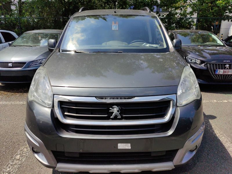 Peugeot Partner 1.2 PureTech Active 2017 – снимка 7