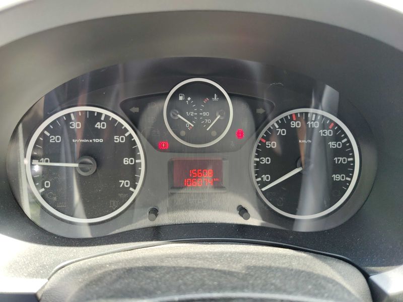 Peugeot Partner 1.2 PureTech Active 2017 – снимка 12