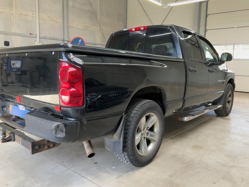 Dodge Ram 1500 5.7 V8 4x4 2007 – снимка 8