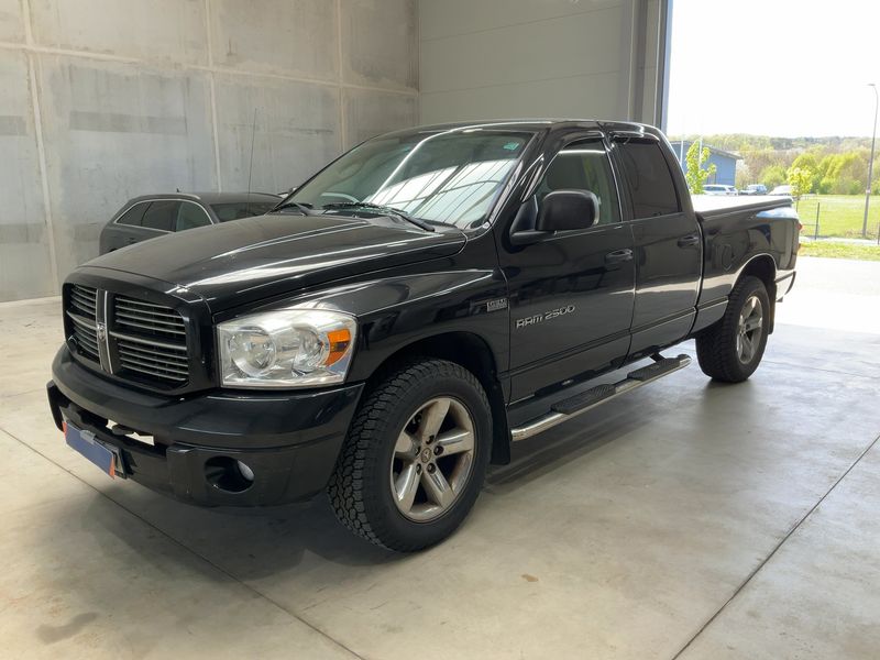 Dodge Ram 1500 5.7 V8 4x4 2007 – снимка 1