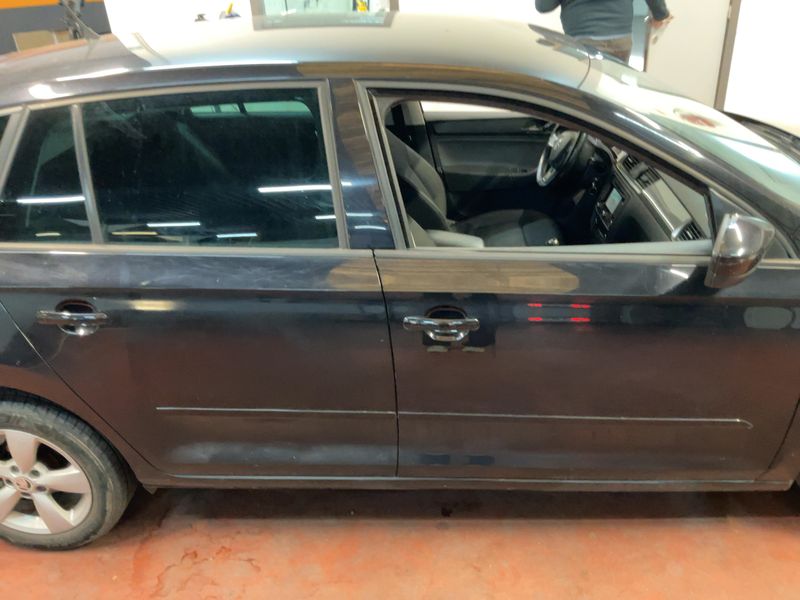 Skoda Rapid Spaceback 1.6 TDI Ambition 2015 – снимка 10