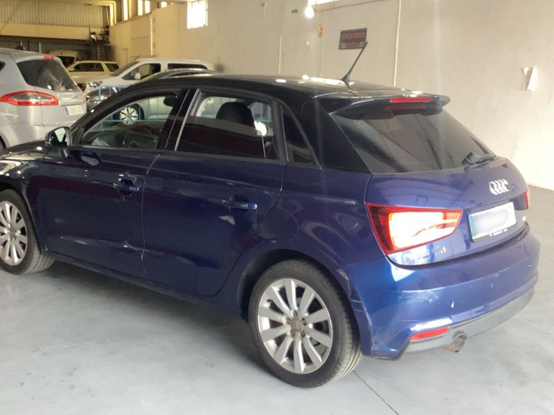 Audi A1 Sportback 1.6 TDI Attraction 2017 – снимка 6