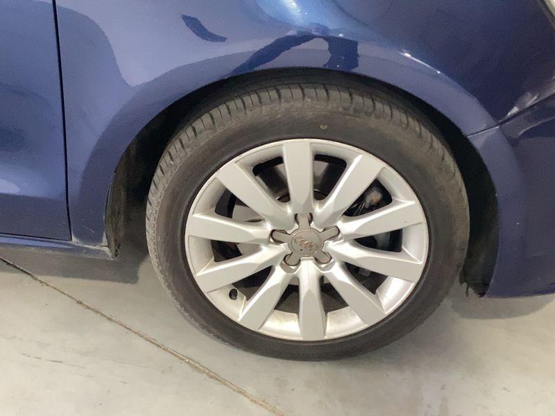Audi A1 Sportback 1.6 TDI Attraction 2017 – снимка 11