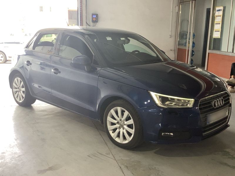 Audi A1 Sportback 1.6 TDI Attraction 2017 – снимка 12