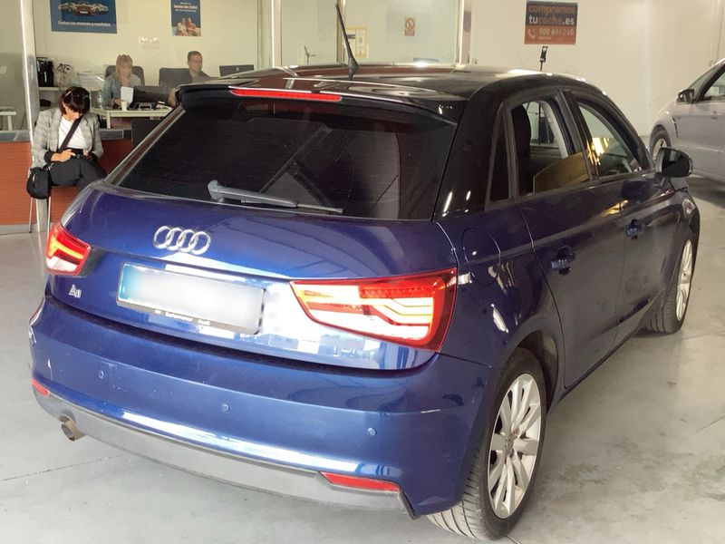 Audi A1 Sportback 1.6 TDI Attraction 2017 – снимка 8