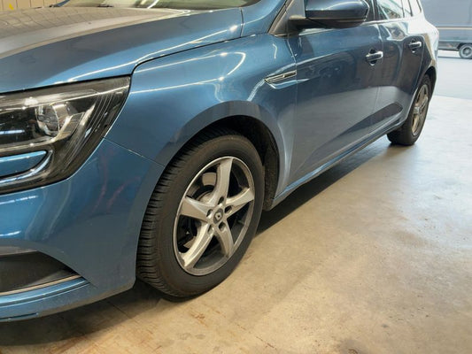 Renault Megane 1.6 dCi Energy BOSE-Edition 2016 – снимка 2