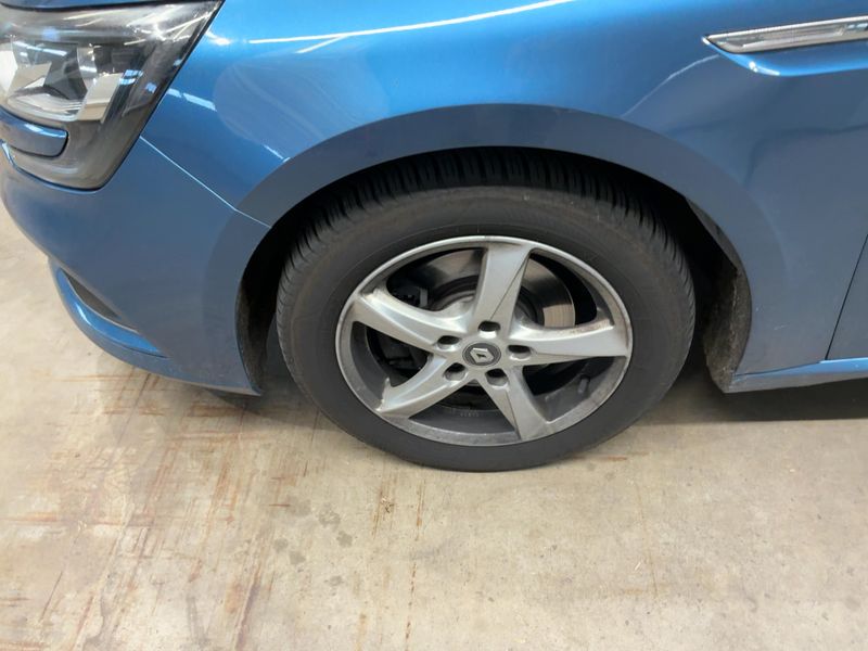 Renault Megane 1.6 dCi Energy BOSE-Edition 2016 – снимка 3