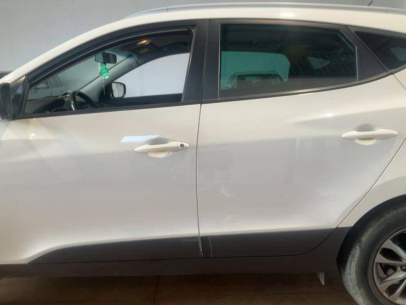 Hyundai ix35 1.7 CRDi Classic 2WD 2014 – снимка 4