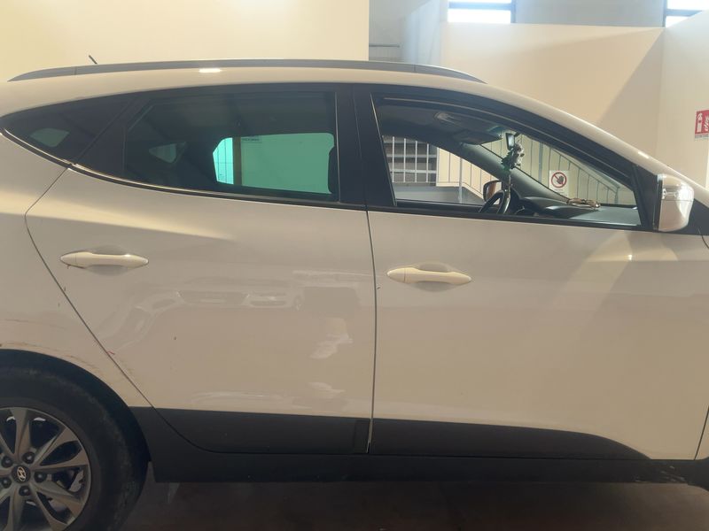 Hyundai ix35 1.7 CRDi Classic 2WD 2014 – снимка 10