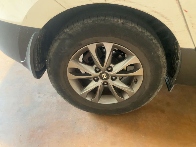 Hyundai ix35 1.7 CRDi Classic 2WD 2014 – снимка 9