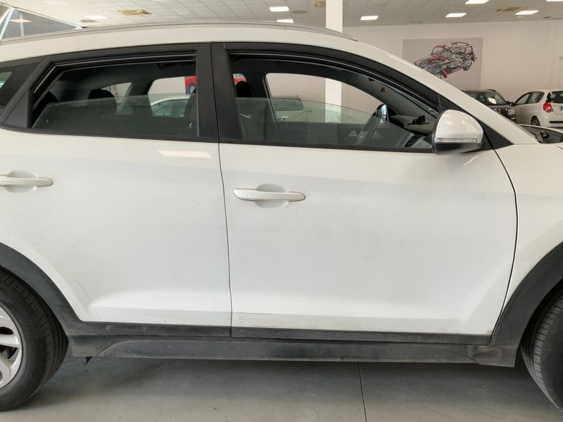 Hyundai Tucson 1.7 CRDi Link BlueDrive 2WD 2018 – снимка 10