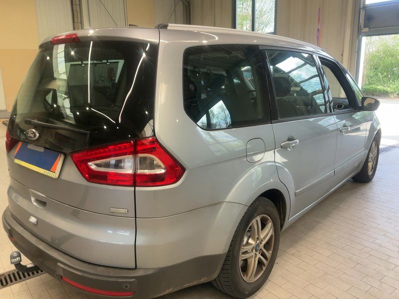 Ford Galaxy 1.6 EcoBoost Business Edition 2014 – снимка 8