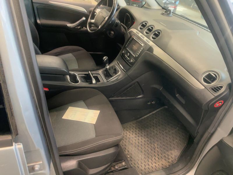 Ford Galaxy 1.6 EcoBoost Business Edition 2014 – снимка 16