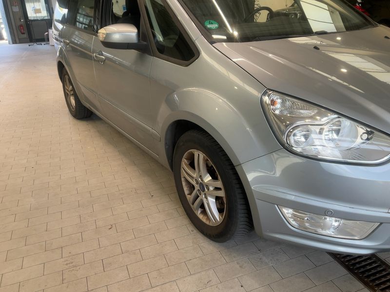 Ford Galaxy 1.6 EcoBoost Business Edition 2014 – снимка 12