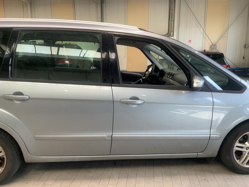 Ford Galaxy 1.6 EcoBoost Business Edition 2014 – снимка 10