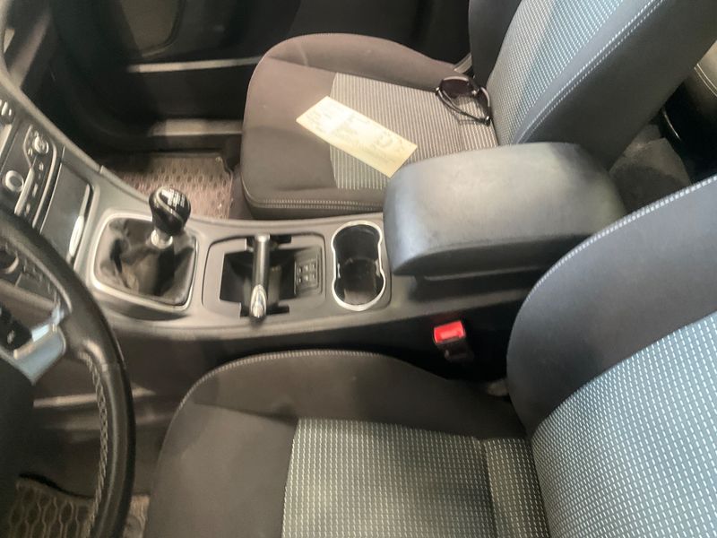 Ford Galaxy 1.6 EcoBoost Business Edition 2014 – снимка 23
