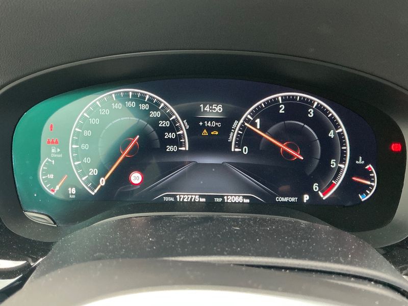 BMW 5er 520d M Sport 2019 – снимка 18