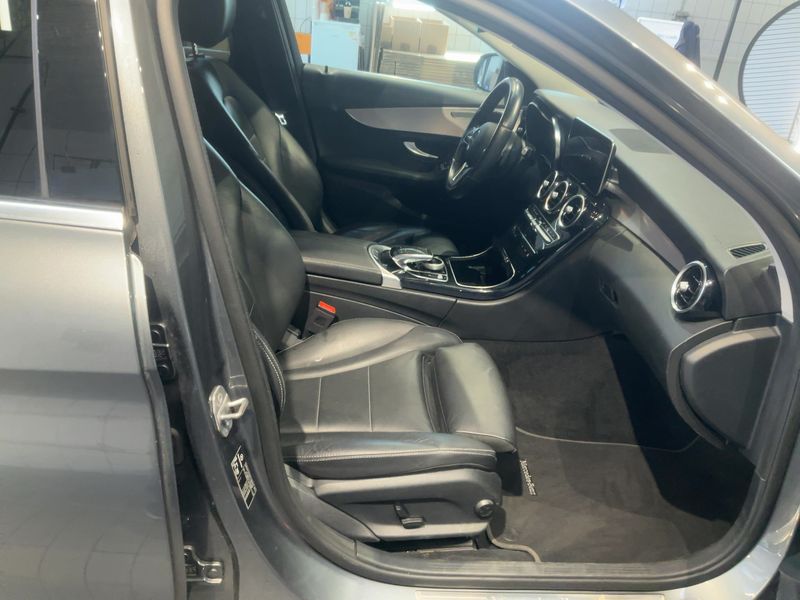 Mercedes-Benz C-Klasse C 220 d T Avantgarde 2020 – снимка 17