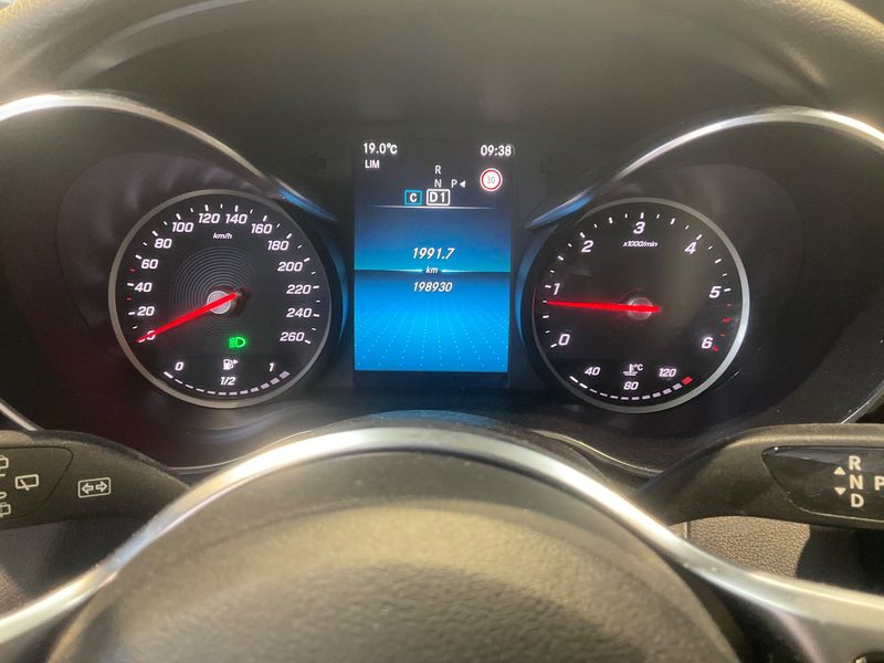 Mercedes-Benz C-Klasse C 220 d T Avantgarde 2020 – снимка 19