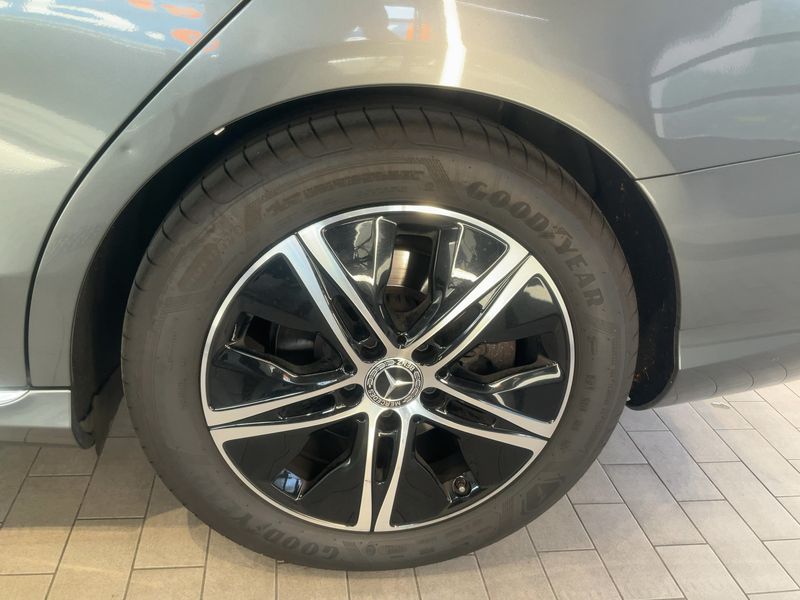 Mercedes-Benz C-Klasse C 220 d T Avantgarde 2020 – снимка 5