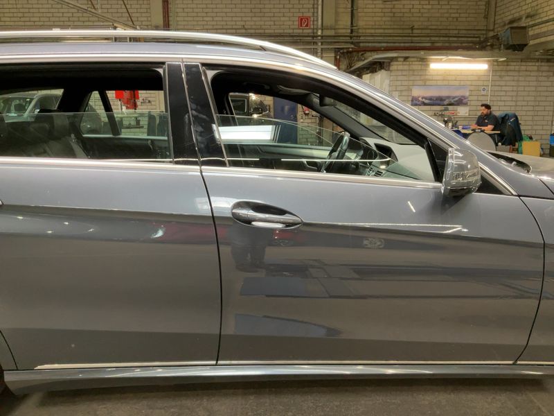 Mercedes-Benz E-Klasse E 200 CDI T BlueTEC Avantgarde 2014 – снимка 10