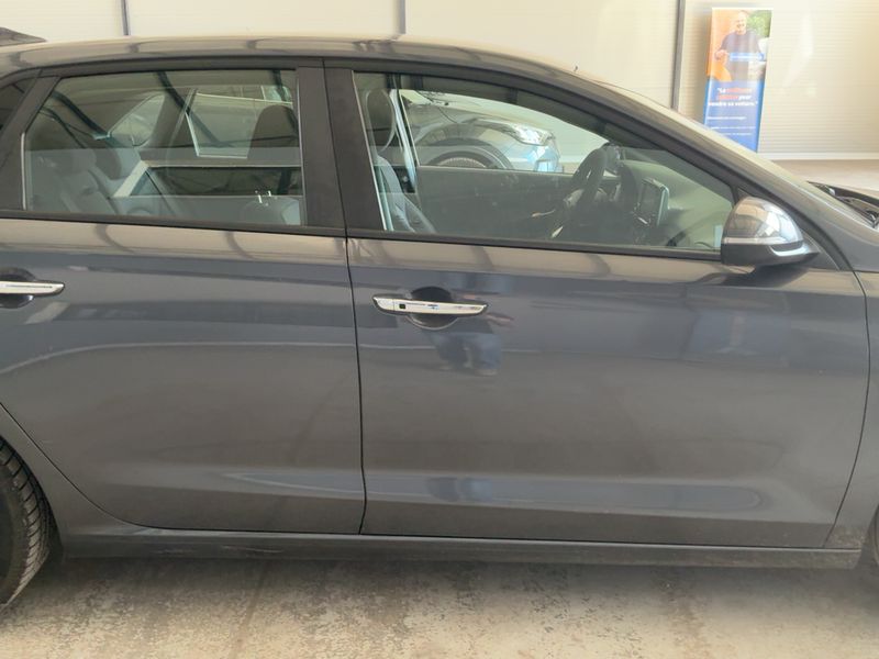 Hyundai i30 1.4 TGDI Business 2017 – снимка 10
