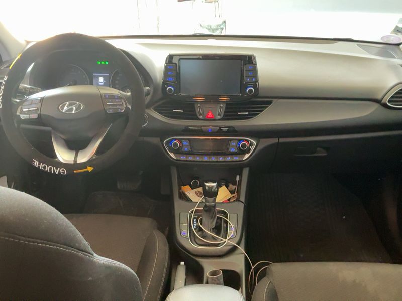 Hyundai i30 1.4 TGDI Business 2017 – снимка 17