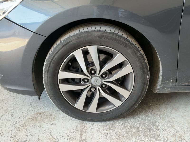 Hyundai i30 1.4 TGDI Business 2017 – снимка 3