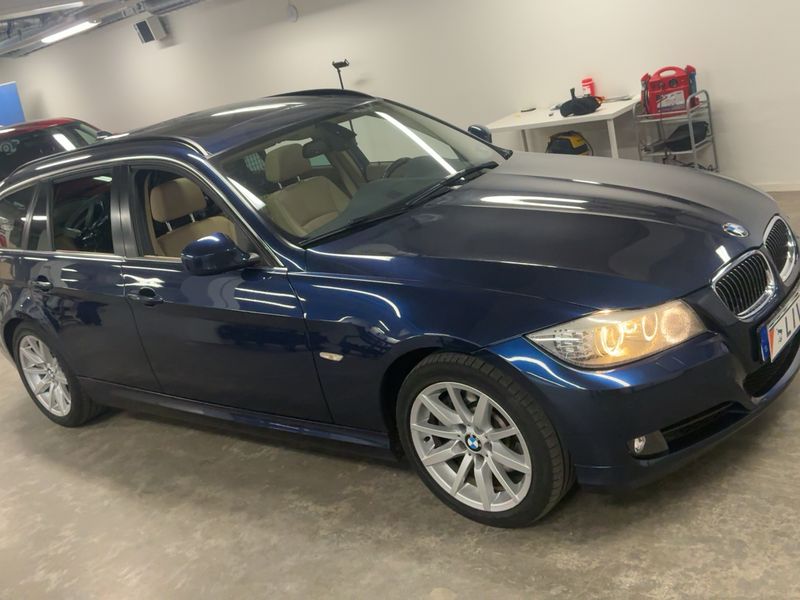 BMW 3er 330i xDrive 2010 – снимка 12