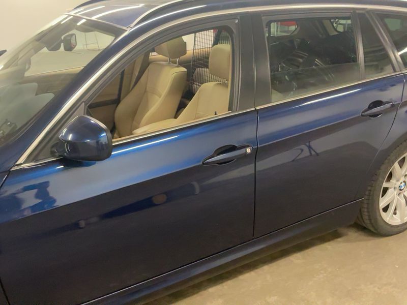 BMW 3er 330i xDrive 2010 – снимка 4