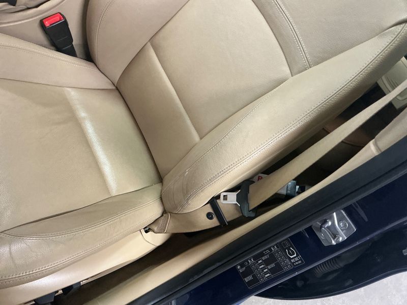BMW 3er 330i xDrive 2010 – снимка 23