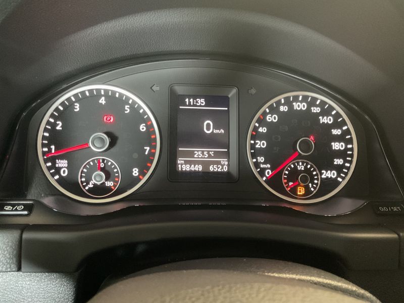 Volkswagen Tiguan 1.4 TSI Trend & Fun BlueMotion Tech 2015 – снимка 18