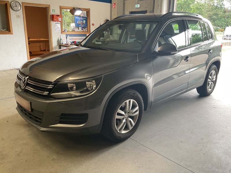 Volkswagen Tiguan 1.4 TSI Trend & Fun BlueMotion Tech 2015 – снимка 1